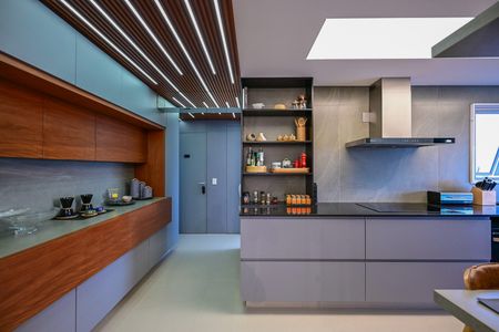 Apartamento à venda com 128m², 2 quartos e 4 vagasCozinha