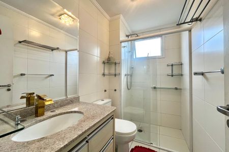 Apartamento para alugar com 98m², 2 quartos e 2 vagasBanheiro da Suíte