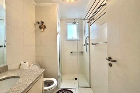 Apartamento para alugar com 98m², 2 quartos e 2 vagasBanheiro Corredor