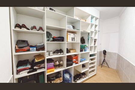 Casa à venda com 180m², 5 quartos e 1 vagaCloset Quarto 1