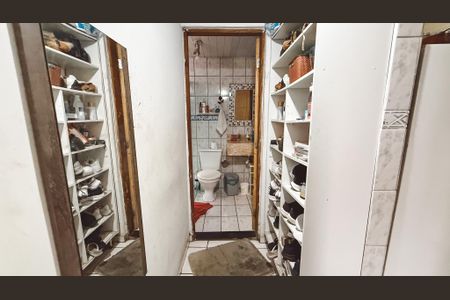 Casa à venda com 180m², 5 quartos e 1 vagaCorredor