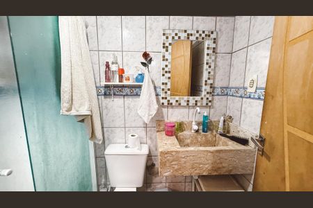 Casa à venda com 180m², 5 quartos e 1 vagaBanheiro 4