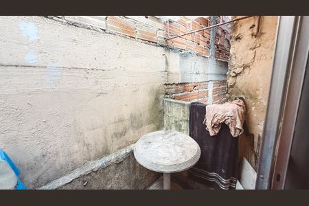 Casa à venda com 180m², 5 quartos e 1 vagaÁrea de Serviço 2