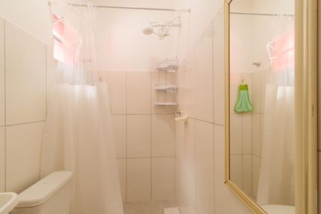 Banheiro de casa para alugar com 1 quarto, 50m² em Vila Medeiros, São Paulo