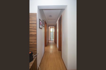 Apartamento à venda com 81m², 3 quartos e 1 vagaCorredor