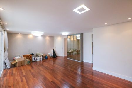 Apartamento para alugar com 128m², 3 quartos e 3 vagas Apartamento para alugar com 128m², 3 quartos e 3 vagasSala