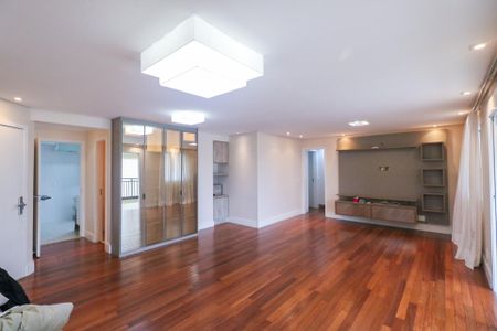 Apartamento para alugar com 128m², 3 quartos e 3 vagas Apartamento para alugar com 128m², 3 quartos e 3 vagasSala