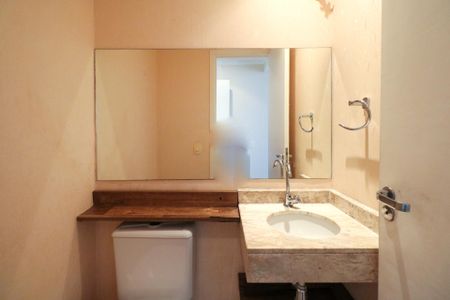 Apartamento para alugar com 128m², 3 quartos e 3 vagas Apartamento para alugar com 128m², 3 quartos e 3 vagasLavabo