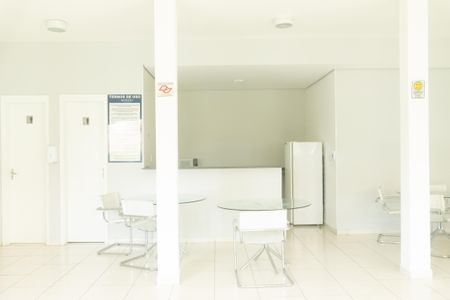 Apartamento para alugar com 62m², 3 quartos e 1 vagaÁrea comum - Salão de festas