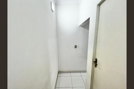 Casa à venda com 280m², 5 quartos e 2 vagasCorredor