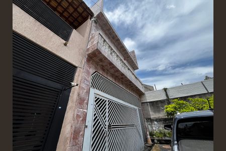 Casa à venda com 280m², 5 quartos e 2 vagasFachada