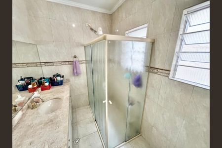 Casa à venda com 280m², 5 quartos e 2 vagasBanheiro 2