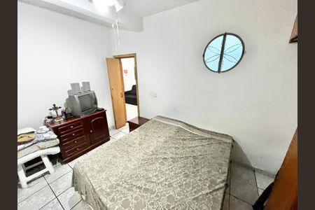 Casa à venda com 280m², 5 quartos e 2 vagasQuarto 2