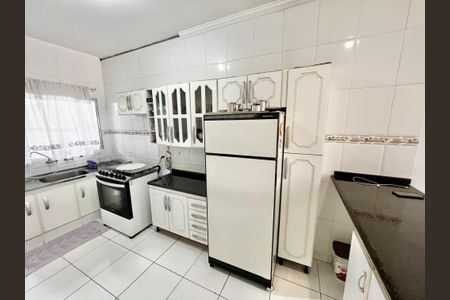 Casa à venda com 280m², 5 quartos e 2 vagasCozinha 2