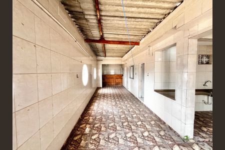 Casa à venda com 280m², 5 quartos e 2 vagasTerraço