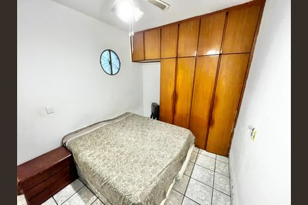 Casa à venda com 280m², 5 quartos e 2 vagasQuarto 2