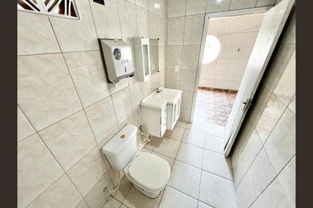 Casa à venda com 280m², 5 quartos e 2 vagasTerraço Banheiro