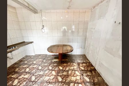 Casa à venda com 280m², 5 quartos e 2 vagasTerraço