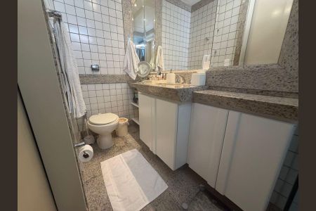 Apartamento à venda com 3 quartos, 95m² em Savassi, Belo Horizonte