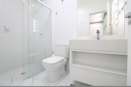 Casa para alugar com 380m², 3 quartos e 6 vagasBanheiro da suíte 3