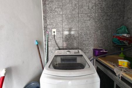 Casa à venda com 253m², 3 quartos e 6 vagasÁrea de Serviço