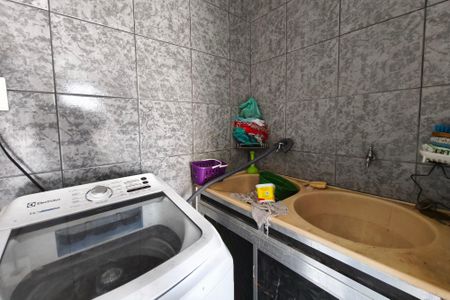 Casa à venda com 253m², 3 quartos e 6 vagasÁrea de Serviço