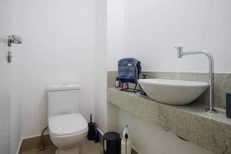 Apartamento à venda com 86m², 2 quartos e 2 vagasLavabo