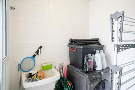 Apartamento à venda com 86m², 2 quartos e 2 vagasÁrea de serviço