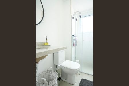 Apartamento à venda com 86m², 2 quartos e 2 vagasBanheiro da suíte 1