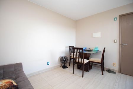 Sala de apartamento para alugar com 2 quartos, 210m² em Q D, Brasília