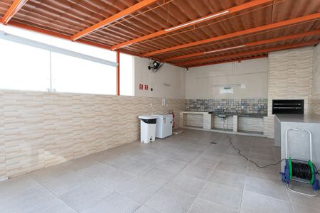 Apartamento à venda com 45m², 2 quartos e sem vaga Apartamento à venda com 45m², 2 quartos e sem vagaÁrea comum - Churrasqueira