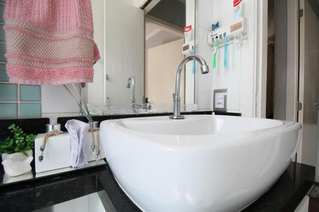 Apartamento à venda com 39m², 2 quartos e sem vagaBanheiro 