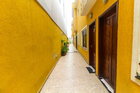 Casa de condomínio à venda com 61m², 2 quartos e 1 vagaÁrea externa