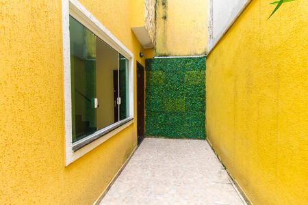 Casa de condomínio à venda com 61m², 2 quartos e 1 vagaÁrea externa
