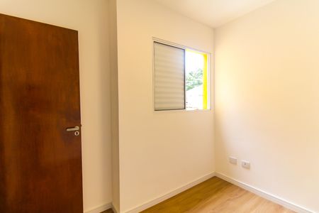 Casa de condomínio à venda com 61m², 2 quartos e 1 vagaQuarto 2
