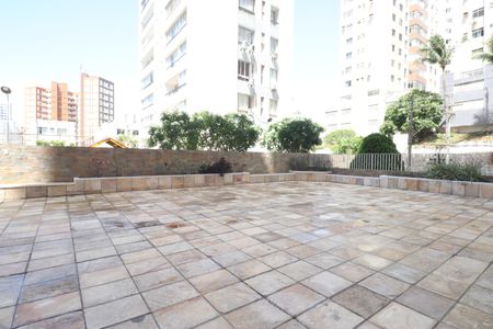 Apartamento para alugar com 120m², 3 quartos e 1 vagaÁrea comum