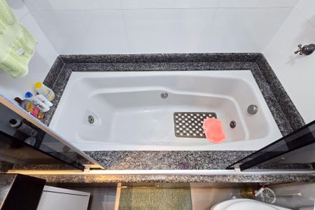 Casa de condomínio à venda com 90m², 2 quartos e 2 vagasBanheiro Social