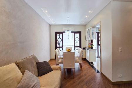 Casa de condomínio à venda com 90m², 2 quartos e 2 vagasSala