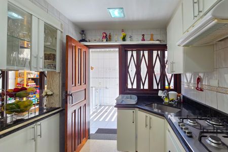 Casa de condomínio à venda com 90m², 2 quartos e 2 vagasCozinha