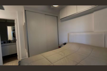 Apartamento à venda com 81m², 2 quartos e 1 vaga Apartamento à venda com 81m², 2 quartos e 1 vagaSuíte
