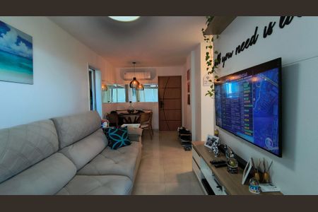 Apartamento à venda com 81m², 2 quartos e 1 vaga Apartamento à venda com 81m², 2 quartos e 1 vagaSala