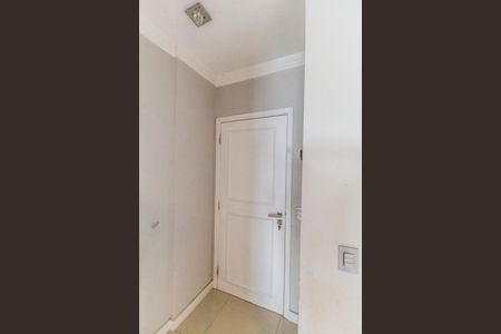 Corredor de apartamento à venda com 3 quartos, 170m² em Tamboré, Santana de Parnaíba