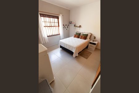 Casa à venda com 450m², 4 quartos e 5 vagasSUITE 2