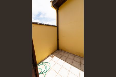 Casa à venda com 450m², 4 quartos e 5 vagasVARANDA DA SUITE 1