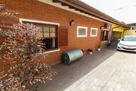 Casa à venda com 450m², 4 quartos e 5 vagasGARAGEM