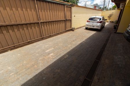 Casa à venda com 450m², 4 quartos e 5 vagasGARAGEM