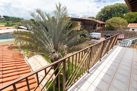 Casa à venda com 450m², 4 quartos e 5 vagasSACADA  DA SALA PISO SUPERIOR