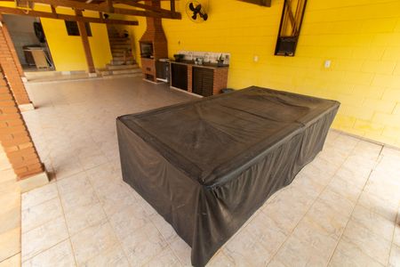 Casa à venda com 450m², 4 quartos e 5 vagasCHURRASQUERA ÁREA EXTERNA