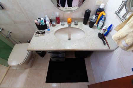 Casa à venda com 450m², 4 quartos e 5 vagasBANHEIRO DA SUITE 3