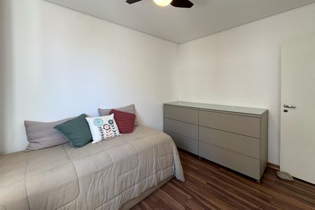 Apartamento à venda com 130m², 3 quartos e 3 vagasQuarto 2